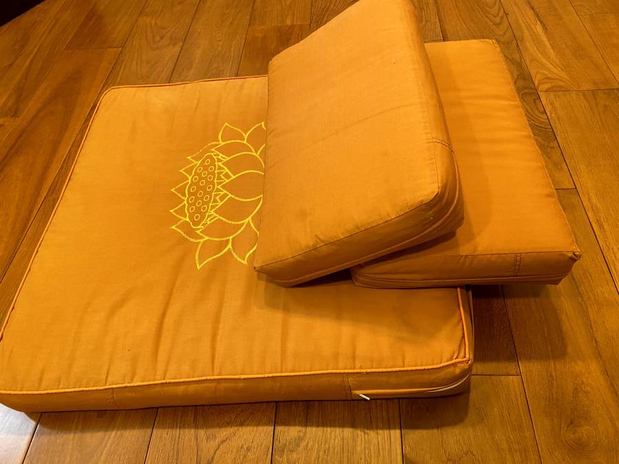 cushion_stack.jpg