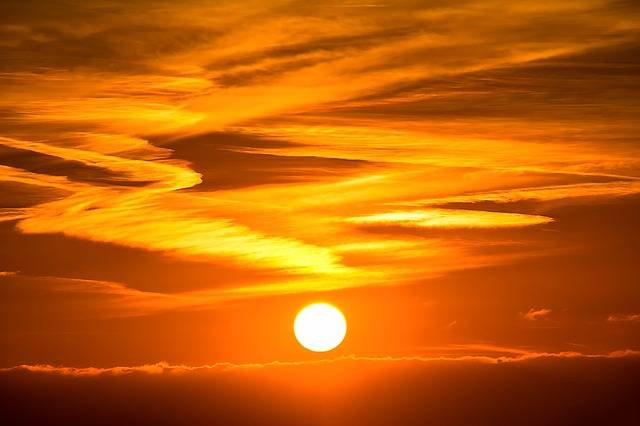 sun-3275314_640.jpg
